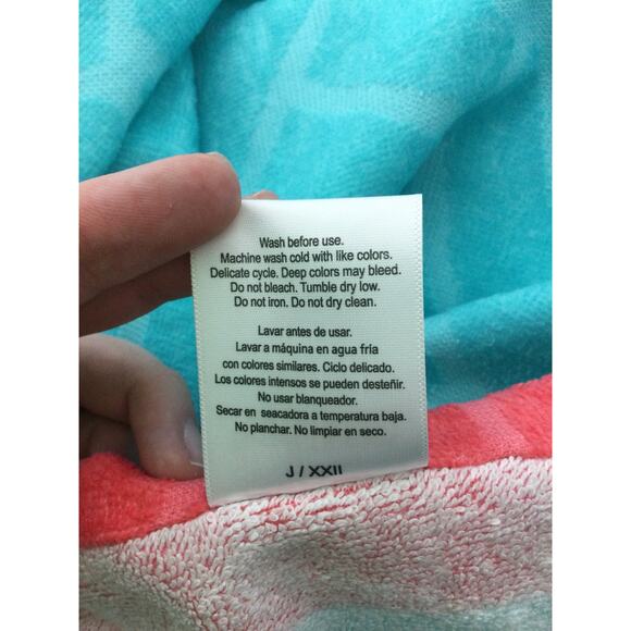 Better Homes & Gardens XL Oversized Beach Towel Flamingo NWT - Picture 11 of 11